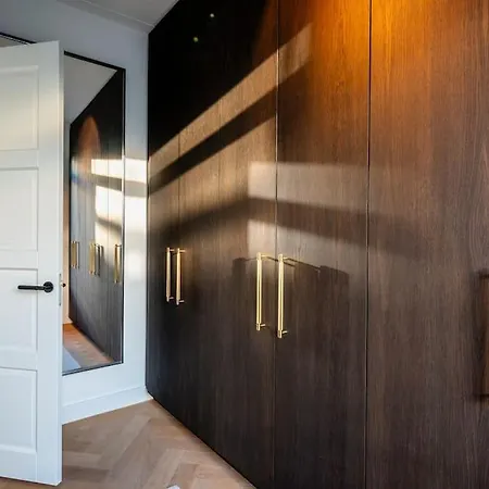 Luxurious Park 1-bed Apartment Amsterdam