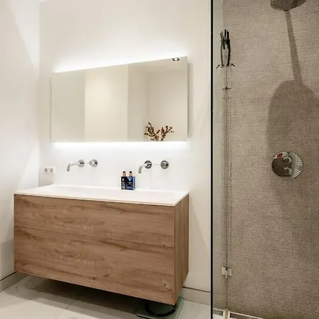 Luxurious Park 1-bed *