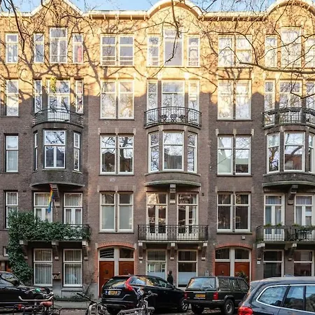 Luxurious Park 1-bed Apartment